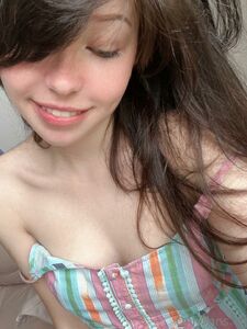 Belle Delphine Nude No Makeup Onlyfans Set Leaked