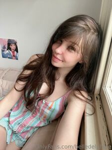 Belle Delphine Nude No Makeup Onlyfans Set Leaked