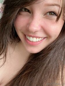 Belle Delphine Nude No Makeup Onlyfans Set Leaked