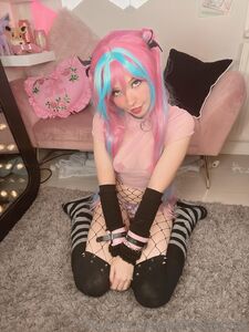 Belle Delphine Nude Bubble Gum Emo Onlyfans Set Leak