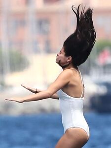 Selena Gomez See-Through One-Piece Set Leaked