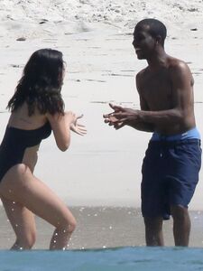 Selena Gomez Sexy One-Piece Swimsuit Paparazzi Set Leaked