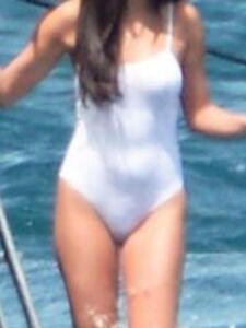 Selena Gomez Sexy One-Piece Swimsuit Paparazzi Set Leaked