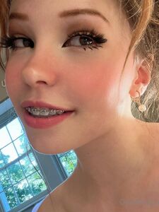 Belle Delphine Votes For Women Onlyfans Set Leaked