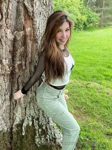 Belle Delphine Blessed By Nature Onlyfans Set Leaked