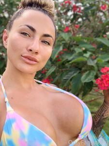 Michaela Isizzu exclusive onlyfans leaked nudes