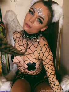 Sunflowerraver exclusive onlyfans leaked nudes