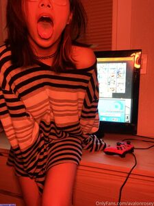 Avalonrosey exclusive onlyfans leaked nudes