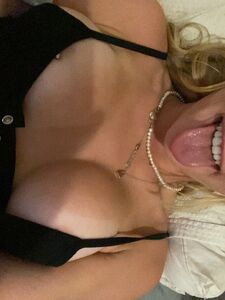 scarlettwilliams exclusive onlyfans leaked nudes