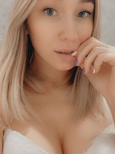 secret_elle exclusive onlyfans leaked nudes