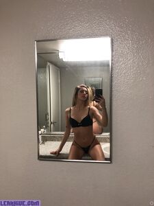 onlykarli exclusive onlyfans leaked nudes