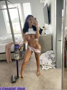 Authenticbella exclusive onlyfans leaked nudes