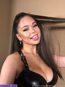moremorber exclusive onlyfans leaked nudes