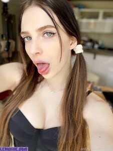 rieslin exclusive onlyfans leaked nudes