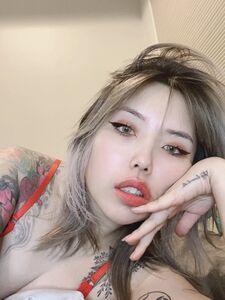 kniveschauu exclusive onlyfans leaked nudes