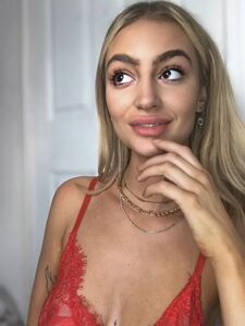 holmontana exclusive onlyfans leaked nudes