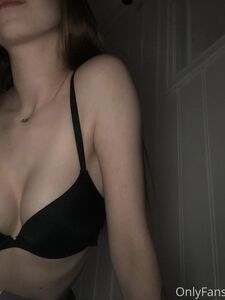 crrwie exclusive onlyfans leaked nudes