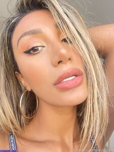 Laryn-18xxx exclusive onlyfans leaked nudes