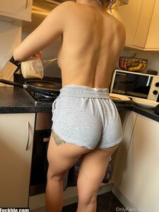 QUEENSLUTG aka gkiri new hot onlyfans leaked nudes