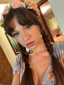 Anna Blossom aka annablossom exclusive onlyfans leaked nudes