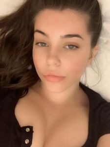 kissfromlarisa exclusive onlyfans leaked nudes