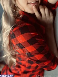 Alicekosmos new hot onlyfans leaked nudes