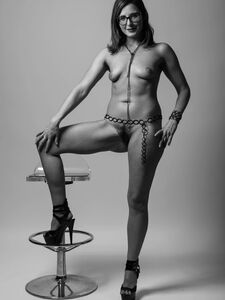 HELENA PRICE new hot onlyfans leaked nudes