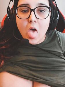 Violet Taboo Cum Slut aka corruptmemgf new hot onlyfans leaked nudes