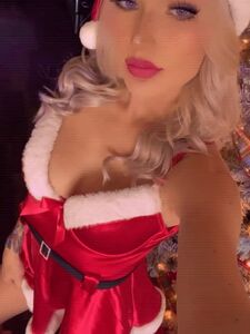 April Jayne new hot onlyfans leaked nudes