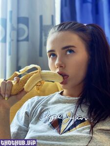 arilaviee new hot onlyfans leaked nudes