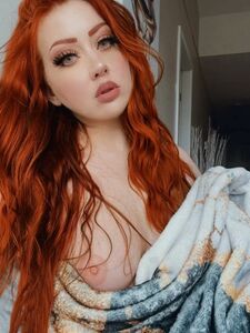 poisynivy onlyfans leaks nude photos