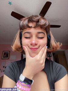 Little Bunny onlyfans leaks nude photos