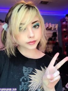 Viviané aka Bonbibonkers onlyfans leaks nude photos