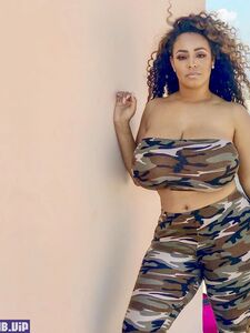 persephanii nude onlyfans leaked photos