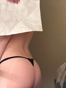 Bethhy Rwn onlyfans leaks nude photos