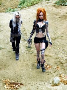 Captive by Kato & shellydinferno (46 pictures)