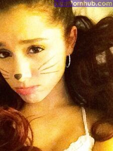 Ariana Grande Nude Leaks