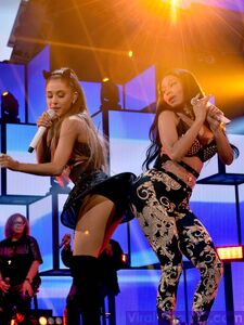 Ariana Grande Nude Leaks