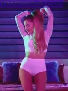 Ariana Grande Nude Leaks