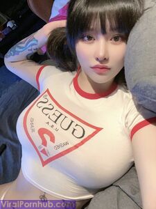songyuxin_hitomi  Onlyfans Leaks Nude Album