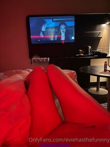 Eviehasthefunnny Onlyfans Leaks Latest Nude Photos