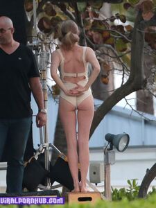 Amanda Seyfried Nude Photos And Sex Tape Leaked