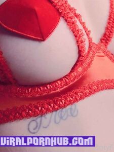 Khaleesi Twitch Streamer Lingerie Nude Photos Leaked