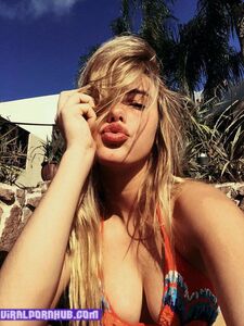 Lele Pons Nude & Sex Tape Leaked