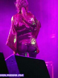 Yolandi Visser Naked Photos Leaked