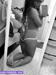 Alahna Ly Nude Photos Leaked