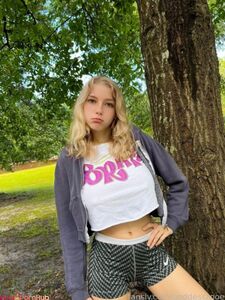 Zooe.moore Aka Goddesszooe Nude Boobs And Pussy Onlyfans Leaks Photos