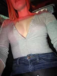 HUGE photo leak of early RoseThorneQOS photos