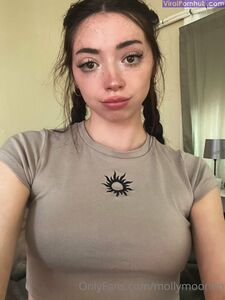 MollyMoonnn Onlyfans Latest Nude Photo Leaks