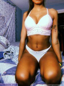 AevonVanessa exclusive onlyfans leaked nudes